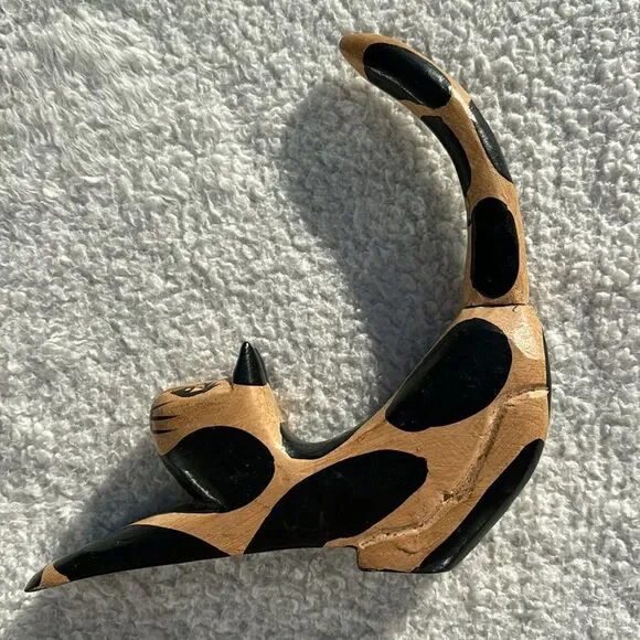 Vintage folk art hand carved‎ wooden cat sculpture MCM figurine hand painted - Picture 6 of 9